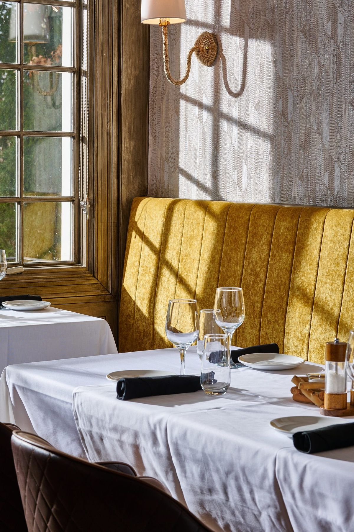 Afternoon light in the dining room at Dolcetto